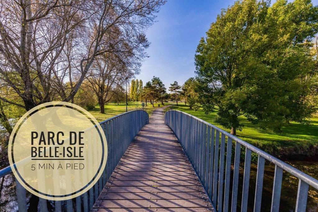 Le Petit Martial - Coeur De Ville,refait A Neuf,tout Equipe, Parking Apartment *